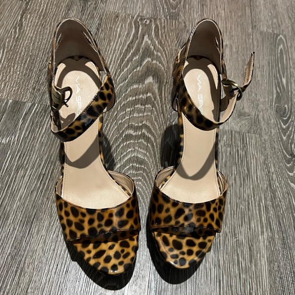Via Spiga leopard heels patent leather size 9 worn once - Picture 2 of 7